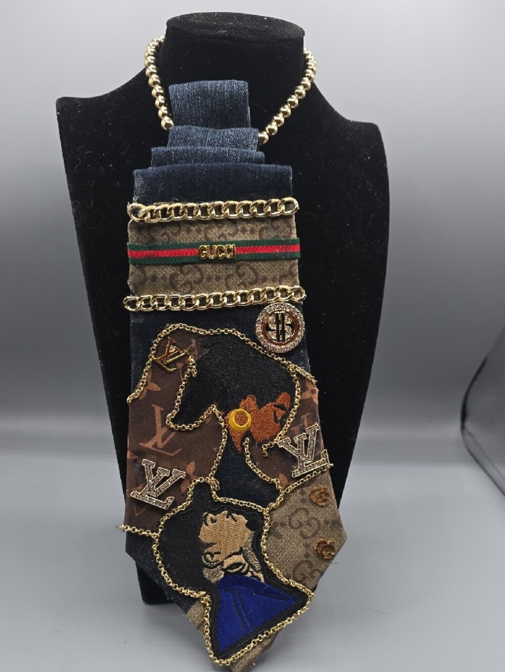 Brown & Gold TIe Necklace - Picture 2 of 6